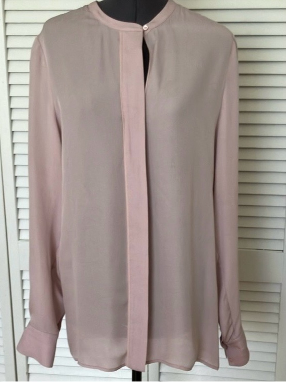 VINCE Lt mauve w/ black insert l/s SILK Women's Blouse. Sz 8